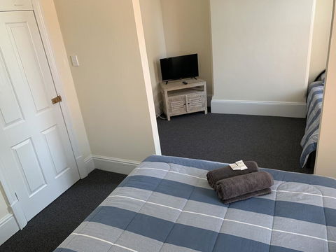 Donnybrook Hotel WA - Tourism Search 3