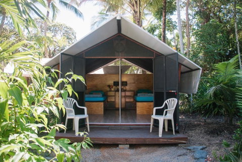 Dougies Backpackers Resort - Tourism Search 2