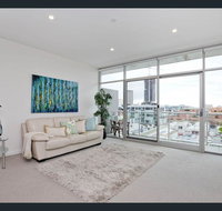 Down Town on Pirie - Heart of East End - Wifi - Netflix - Tourism Search