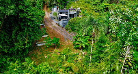 Earthship Daintree - Tourism Search 2