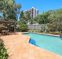 Eastbourne U6 80 Esplanade. Golden Beach - Tourism Search