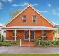 Eliza 1875 Red Brick Duplex Townhouse - Tourism Search