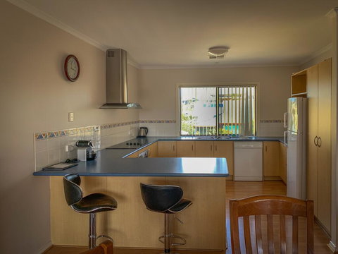 Endeavour 6 - Tourism Search 3