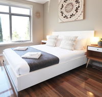 EROS City Fringe - Wifi Wine Netflix Pets OK and Park views - Tourism Search