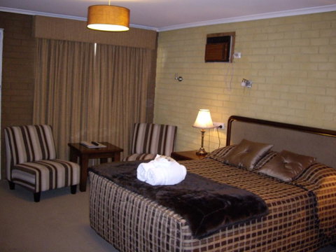 Estelle Kramer Motel - Tourism Search 2