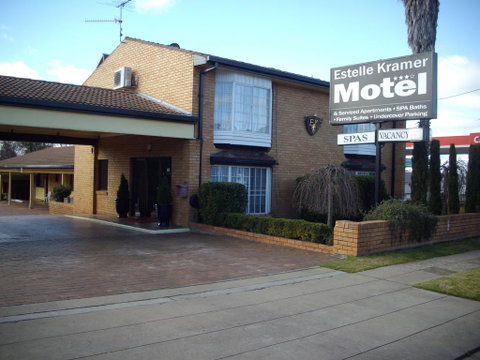 Estelle Kramer Motel - Tourism Search 0