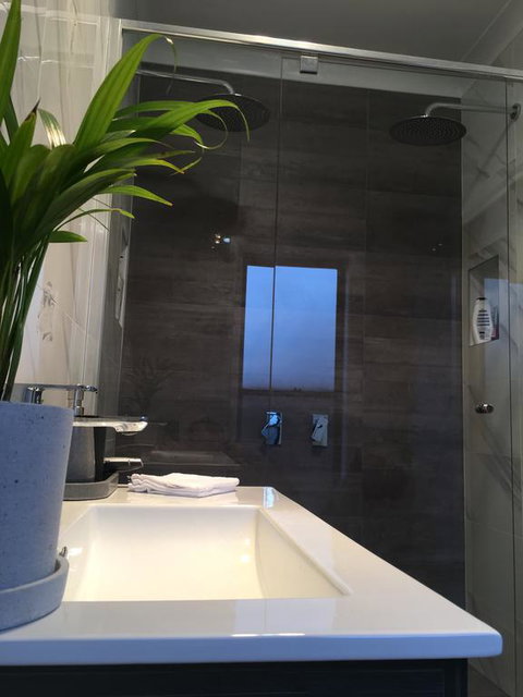 Executive Villa, Private 2 Bedroom In Ideal Location - Tourism Search 2