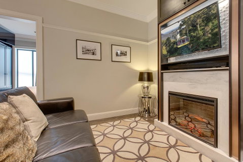 Explore The Blue Mountains On Foot - Tourism Search 0