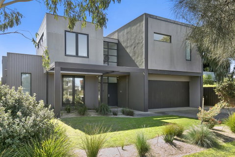 Fabulous Home - Families Only - Tourism Search 1