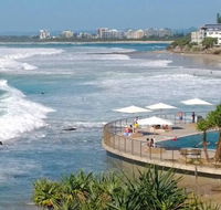 Family Romance Fun on Kings Beach - Tourism Search