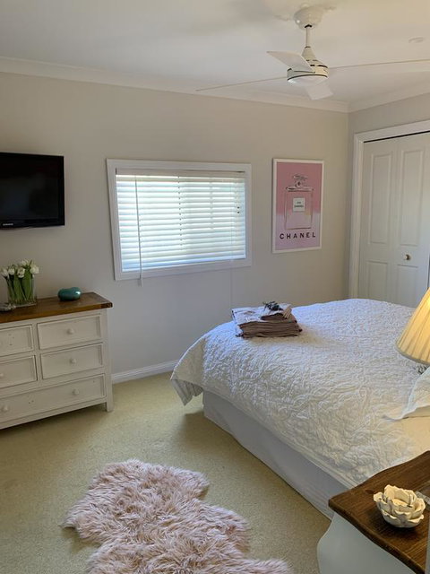 Flowerdale White House - Tourism Search 3