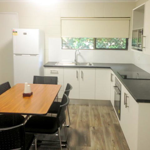 Fox Glenn Motor Inn - Tourism Search 3