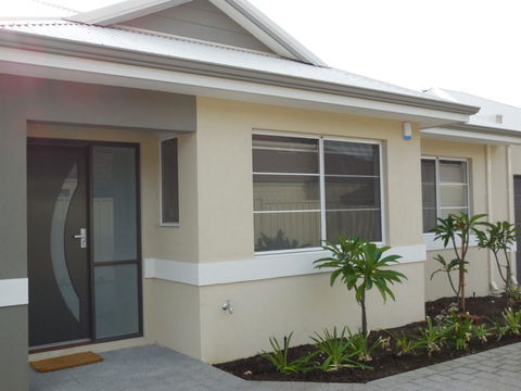 Frangipani Villa Innaloo - Tourism Search 0