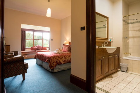 Franklin Manor - Tourism Search 1