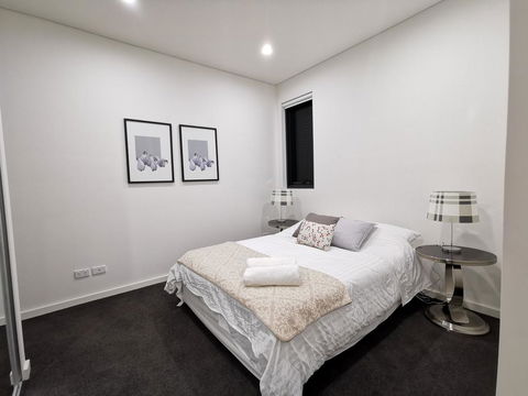 G02 Courtyard Apartment - Tourism Search 1