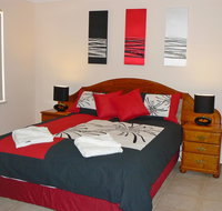 Geraldton Luxury Vacation Home - Tourism Search