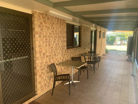 Gin Gin Budget Accommodation - Tourism Search 1