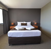 Gladstone Reef Hotel Motel - Tourism Search