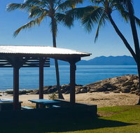 Golden Sands Beach House - Tourism Search