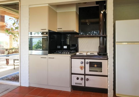 GRACEDALE HILLS HOMESTEAD - Tourism Search 2