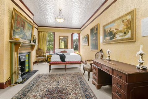 Grand & Central On George - Unique - Opulent - Tourism Search 2