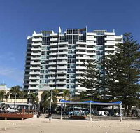 Grand Hotel Apartments Gold Coast by owner - Tourism Search