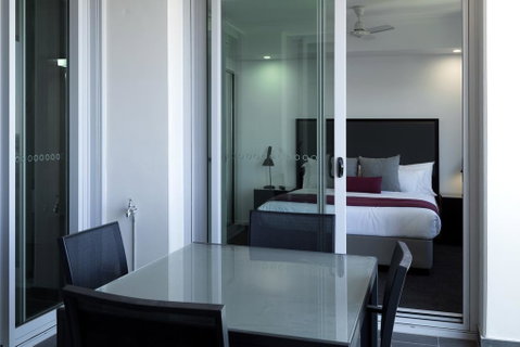 H On Mitchell Apartment Hotel - Tourism Search 1