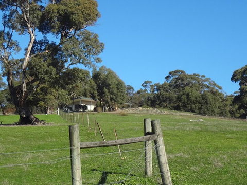 Hawksview At Mafeking - Tourism Search 3