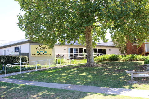 Henry's Quirindi - Tourism Search 3