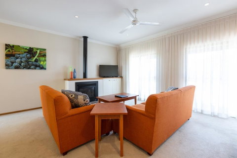 Hermitage Lodge - Tourism Search 3