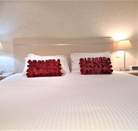 Hi 5 star luxury Adelaide City Apartment - Tourism Search