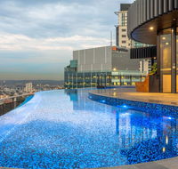 High Life Central with Pool and Car Park - Tourism Search