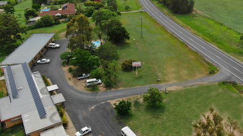 Hilldrop Motor Inn - Tourism Search 1