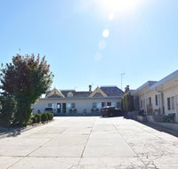 Hillview Motel - Tourism Search