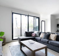 HOLIDAY HOME 3BR TOWNHOUSE with WIFI NEAR HIGHPOINT - Tourism Search