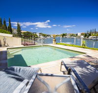 Holiday Home Luxe  Sanctuary Cove - Tourism Search