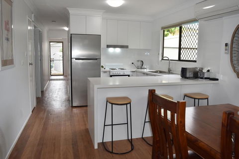 Holiday House - Tourism Search 2
