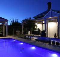 Hollidge House 5 Star Luxury Apartments - Tourism Search