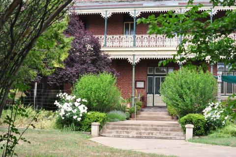 Holmhurst Guest House - Tourism Search 2