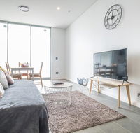 Home with Perfect location Close to TrainCBD - Tourism Search
