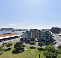 Honeysuckle Haven - harbour facing  walk to restaurants - Tourism Search