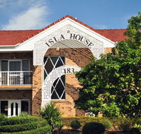 Isla House Greenslopes - Tourism Search