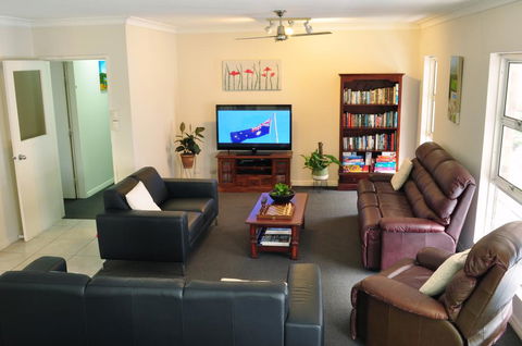 Isla House Greenslopes - Tourism Search 3