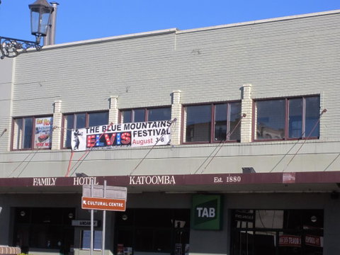 Katoomba Hotel - Tourism Search 3