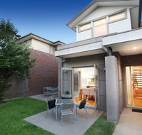 Kew Luxury Townhouse - Tourism Search