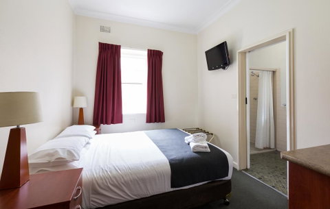 Knickerbocker Hotel - Tourism Search 0