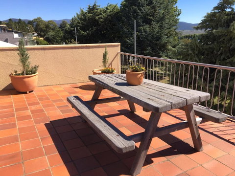 Kookaburra Lodge - Tourism Search 1