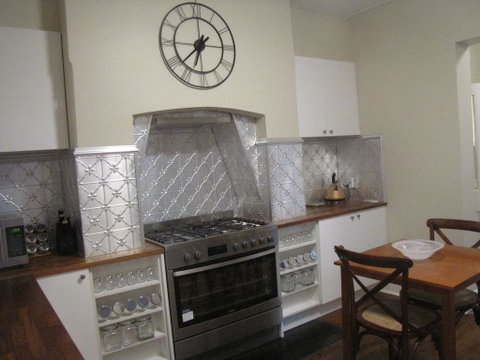 La Dentella- Terrace On Bentinck Street - Tourism Search 2