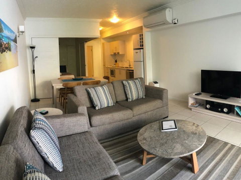 Lagoons Swim Out 2 Bedroom - Tourism Search 1