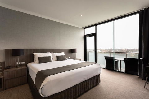 Lakes Hotel - Tourism Search 2